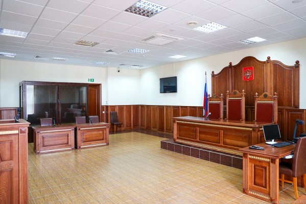 &laquo;Ложно понятые интересы службы&raquo;: начался суд по делу о подбросе наркотиков полицейскими