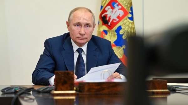 Президент Путин: фармацевтическая отрасль в России демонстрирует положительную динамику