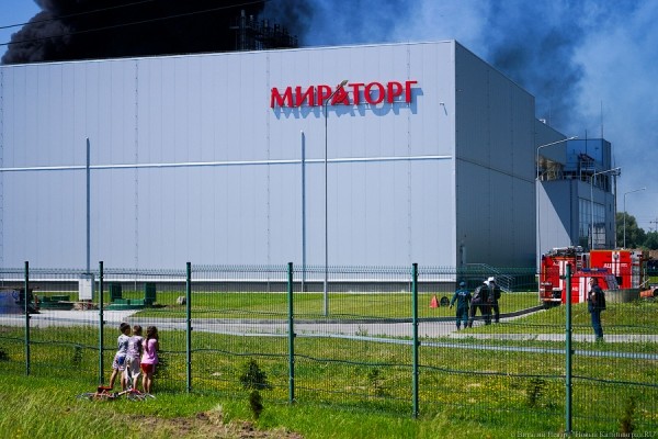 Пожар на заводе «Мираторга» в Калининграде: фоторепортаж «Нового Калининграда» Пожар на заводе «Мираторга» в Калининграде: фоторепортаж «Нового Калининграда»