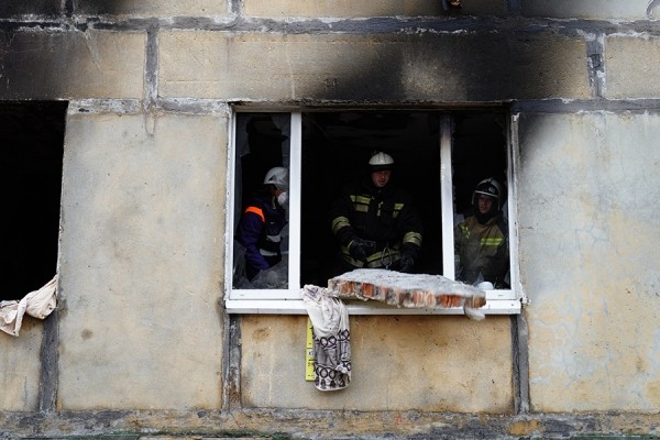 &laquo;Все раскурочено и дым валит&raquo;: что известно о взрыве бытового газа в пятиэтажке Балтийска (фото)