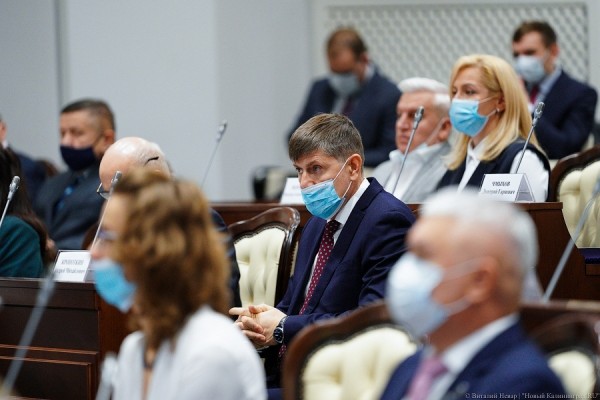 Ярошук, Кропоткин и другие: первое заседание областной Думы нового созыва в фотографиях
