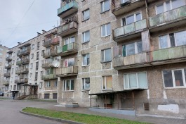 Жильё в маневренном фонде Калининграда получили 30 семей из горевшего дома на Артиллерийской
Жильё в маневренном фонде Калининграда получили 30 семей из горевшего дома на Артиллерийской