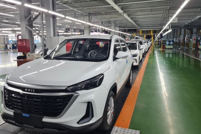 
						Цены на седаны и кроссоверы BAIC калининградской сборки будут начинаться с 1,7 млн рублей											