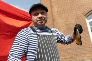 
						&laquo;Рыбное торжество&raquo;: как в Калининграде отмечают День селёдки (фото)			Избранное								