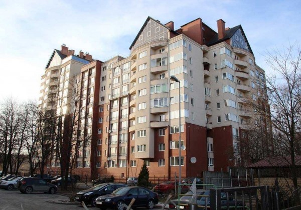 Семье главы калининградского отделения Социального фонда предъявили недвижимость почти на 100 млн руб.