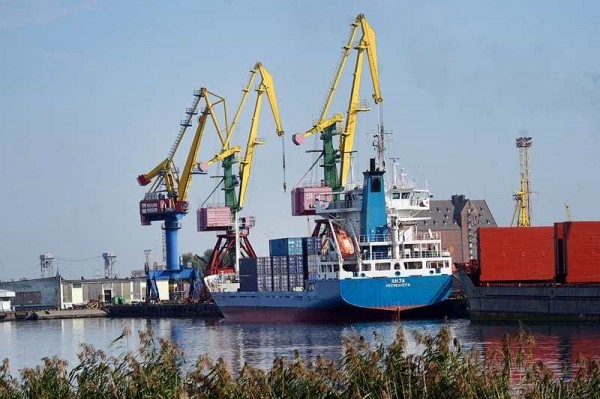 Из Калининградской области за границу вывезли товары АПК на 2,1 млрд долларов Из Калининградской области за границу вывезли товары АПК на 2,1 млрд долларов