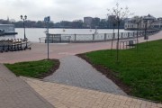 На Верхнем озере в Калининграде замостили «народные тропы» (фото)
На Верхнем озере в Калининграде замостили «народные тропы» (фото)