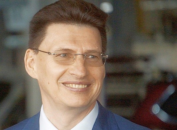 Романову предъявили требования в 1,7 млрд из-за «Залесского фермера» Романову предъявили требования в 1,7 млрд из-за «Залесского фермера»