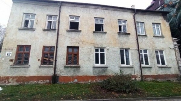 Виктор Огиенко докупил землю и здание детсада рядом с «Виллой Франка» за 5,24 млн руб. Виктор Огиенко докупил землю и здание детсада рядом с «Виллой Франка» за 5,24 млн руб.