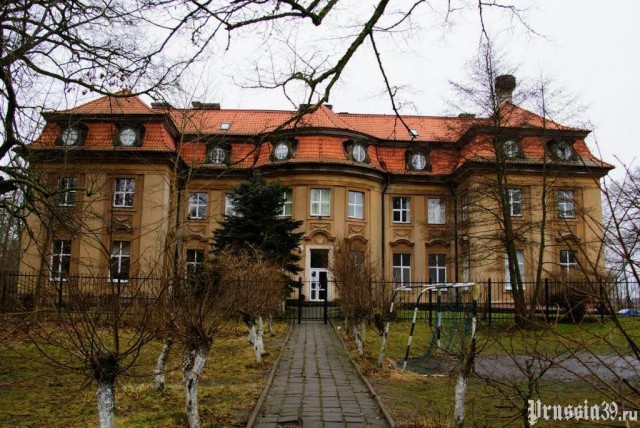 В Зеленоградске нашли подрядчика для ремонта фасада старинного имения Бледау
В Зеленоградске нашли подрядчика для ремонта фасада старинного имения Бледау