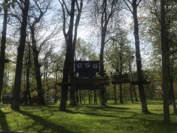 В Гусеве открыли турсезон походом по «Тропе лося» В Гусеве открыли турсезон походом по «Тропе лося»