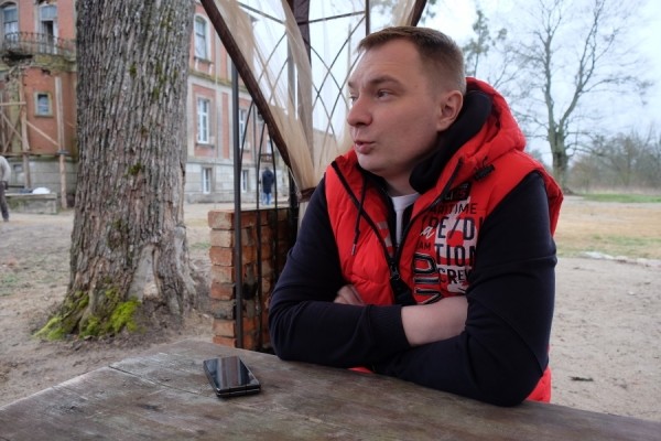&laquo;Мне приснился ее хозяин и обещал помочь&raquo;: история калининградца, купившего усадьбу Луговен