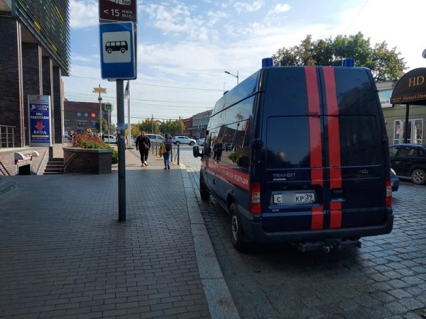 СКР начал проверку о нападении на девочку и её маму в Калининграде СКР начал проверку о нападении на девочку и её маму в Калининграде