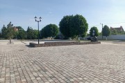 
						&laquo;Разноцветная брусчатка и озеленение&raquo;: в Железнодорожном завершают ремонт центральной площади (фото)											