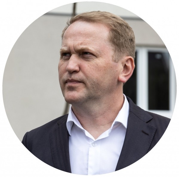 &laquo;На несколько фронтов строить не будем&raquo;