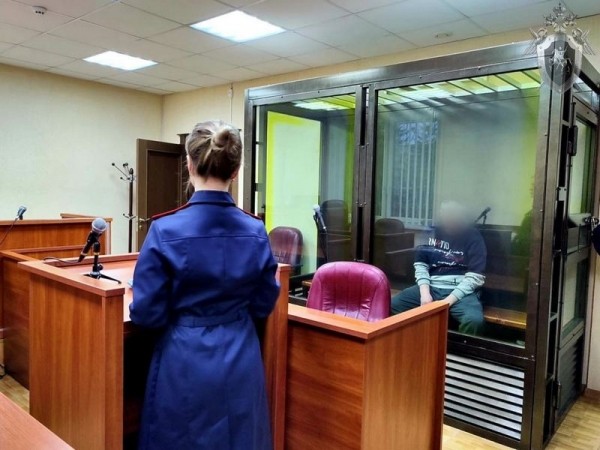 Житель Черняховска в 4-й раз напал на полицию - теперь с ножом Житель Черняховска в 4-й раз напал на полицию - теперь с ножом