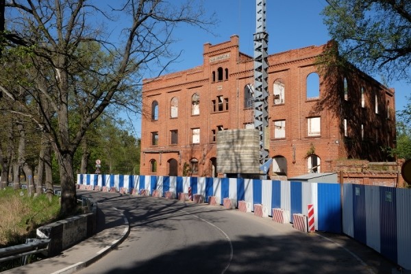Владелец мельницы в Железнодорожном: «До пандемии туристов мы почти не видели» Владелец мельницы в Железнодорожном: «До пандемии туристов мы почти не видели»