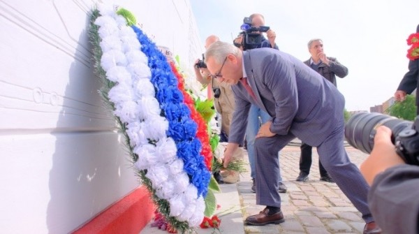 Кадеты и юнармейцы школ города приняли участие в торжественном мероприятии, посвященном 320-летию Балтийского флота Кадеты и юнармейцы школ города приняли участие в торжественном мероприятии, посвященном 320-летию Балтийского флота