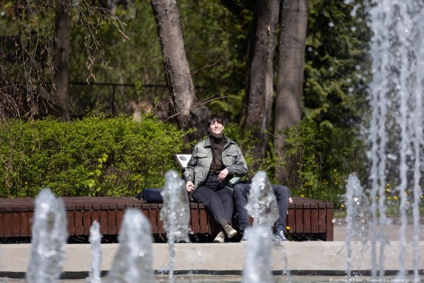 «Быки» и «младенцы»: в Калининграде начался сезон фонтанов (фото) «Быки» и «младенцы»: в Калининграде начался сезон фонтанов (фото)