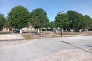 
						&laquo;Разноцветная брусчатка и озеленение&raquo;: в Железнодорожном завершают ремонт центральной площади (фото)											