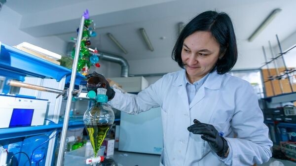 В России научились делать бионефть из водорослей и отходов В России научились делать бионефть из водорослей и отходов