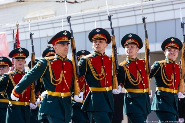 Парад Победы в Калининграде 9 мая (фоторепортаж) Парад Победы в Калининграде 9 мая (фоторепортаж)