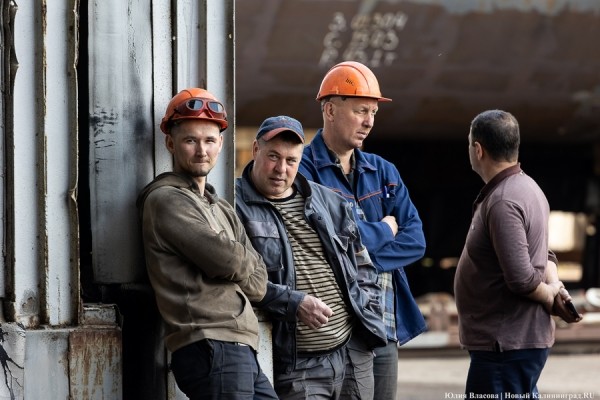 В Калининграде на заводе «Янтарь» заложили аварийно-спасательный ледокол «Анадырь» (фото) В Калининграде на заводе «Янтарь» заложили аварийно-спасательный ледокол «Анадырь» (фото)