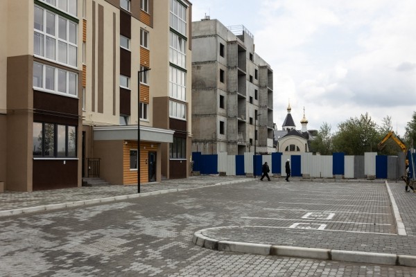 &laquo;На несколько фронтов строить не будем&raquo;