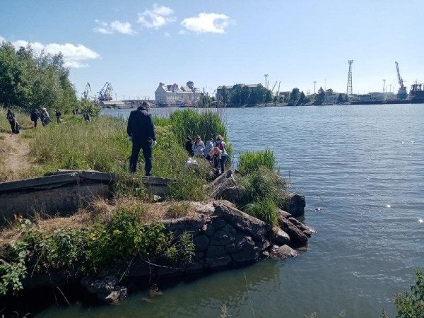 Калининградские школьники приняли участие в акции &laquo;Марафон рек&raquo; в рамках национального проекта &laquo;Экология&raquo;