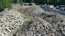 
						Власти Калининграда показали, куда свозят снятую с улиц брусчатку (фото)											