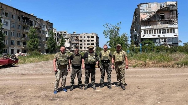Калининградские власти доставили новую партию гуманитарного груза бойцам в зону СВО Калининградские власти доставили новую партию гуманитарного груза бойцам в зону СВО