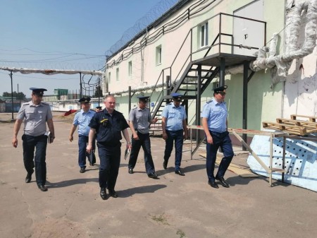 Прокуратура нашла нарушения в колонии на проспекте Победы Прокуратура нашла нарушения в колонии на проспекте Победы