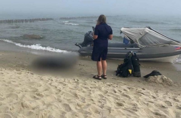 Дайвера из Янтарного вытащили из моря мёртвым у Отрадного Дайвера из Янтарного вытащили из моря мёртвым у Отрадного