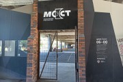 
						Под эстакадным мостом в Калининграде открыли баскетбольную площадку после ремонта (фото)											