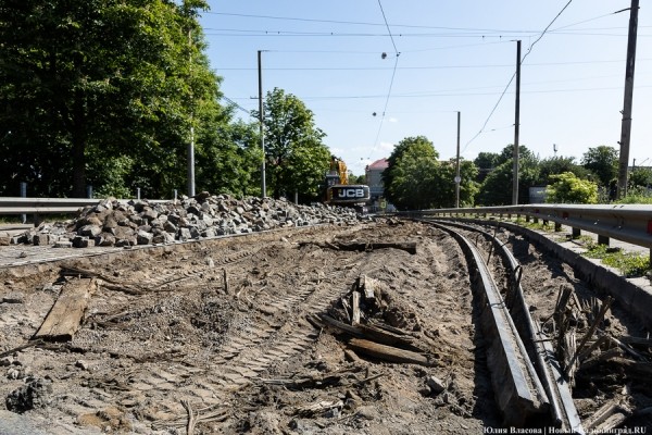Останется с одним тротуаром: в Калининграде до августа закрыли мост на Суворова (фото)