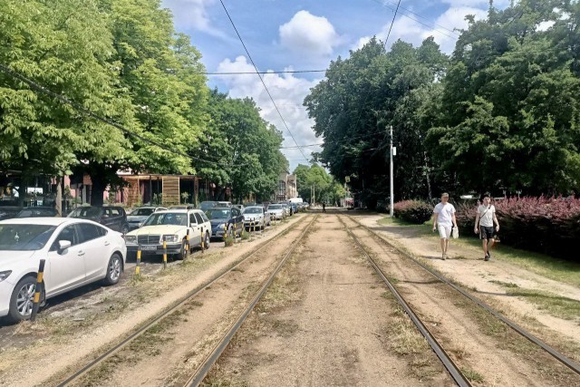 
						На Фестивальной аллее в Калининграде обустроят стрелки для реверсивного движения трамвая											