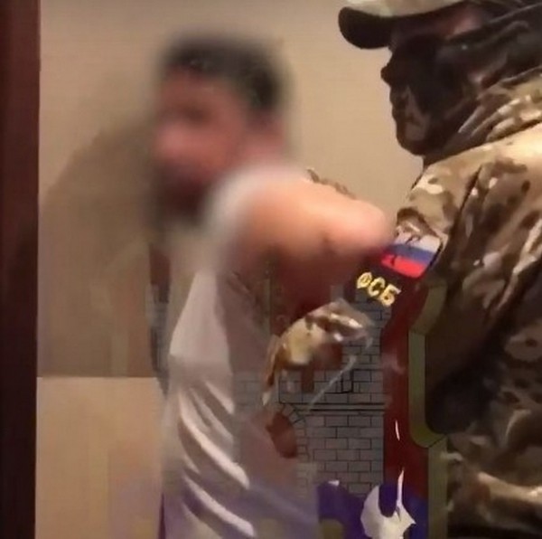 В Калининграде пришли с кувалдой за застройщиком В Калининграде пришли с кувалдой за застройщиком