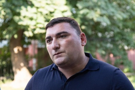 Араик Габриелян передал крупного подрядчика калининградских дорог Георгию Мнацаканову Араик Габриелян передал крупного подрядчика калининградских дорог Георгию Мнацаканову