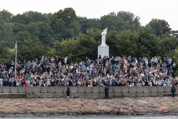 День ВМФ в Балтийске: как прошел парад кораблей Балтфлота (фото) День ВМФ в Балтийске: как прошел парад кораблей Балтфлота (фото)