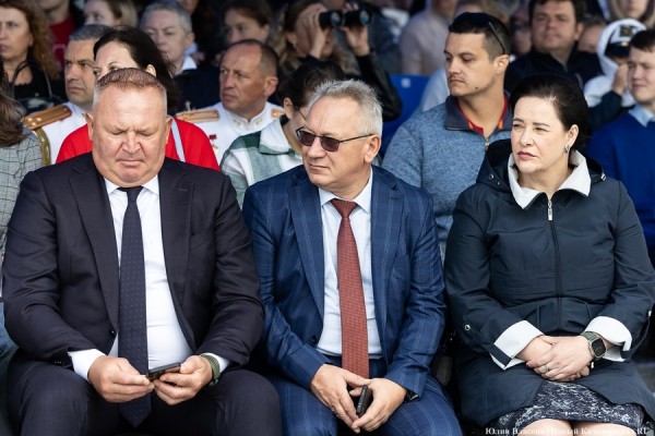 День ВМФ в Балтийске: как прошел парад кораблей Балтфлота (фото) День ВМФ в Балтийске: как прошел парад кораблей Балтфлота (фото)