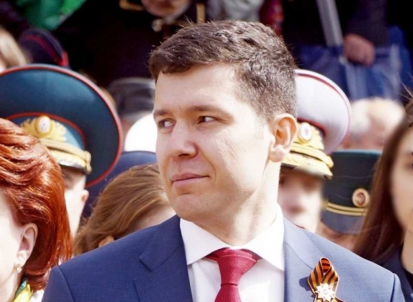 Алиханов упраздняет созданный им три года назад совет отцов