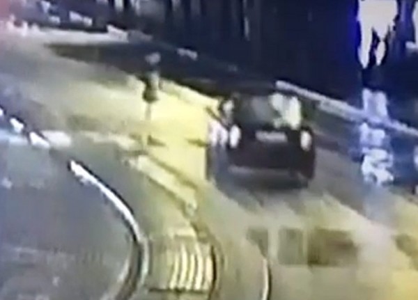 На Черняховского в Калининграде пешеход и водитель не увидели друг друга