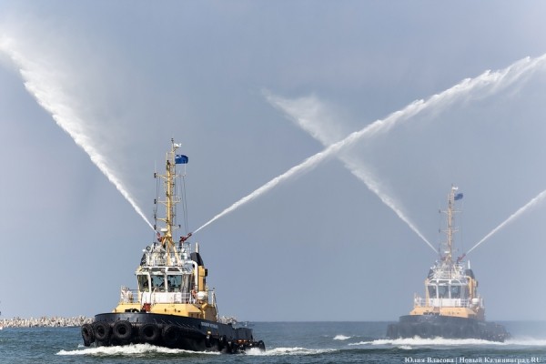 День ВМФ в Балтийске: как прошел парад кораблей Балтфлота (фото) День ВМФ в Балтийске: как прошел парад кораблей Балтфлота (фото)