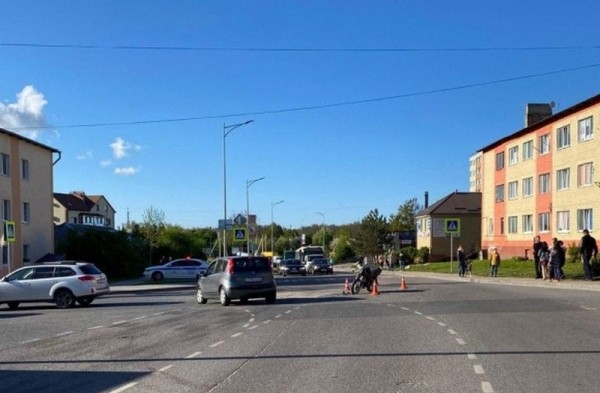 В Гурьевске судят женщину за смерть ездившего без прав мотоциклиста В Гурьевске судят женщину за смерть ездившего без прав мотоциклиста