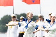 
						&laquo;Парад кораблей и вальс буксиров&raquo;: как прошёл День ВМФ в Балтийске (фото)			Избранное								