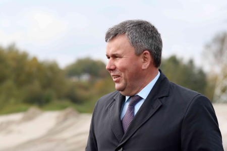 Сергею Подольскому предъявили несанкционированные выпуски в мелиоративный канал Сергею Подольскому предъявили несанкционированные выпуски в мелиоративный канал