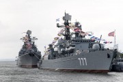 
						&laquo;Парад кораблей и вальс буксиров&raquo;: как прошёл День ВМФ в Балтийске (фото)			Избранное								