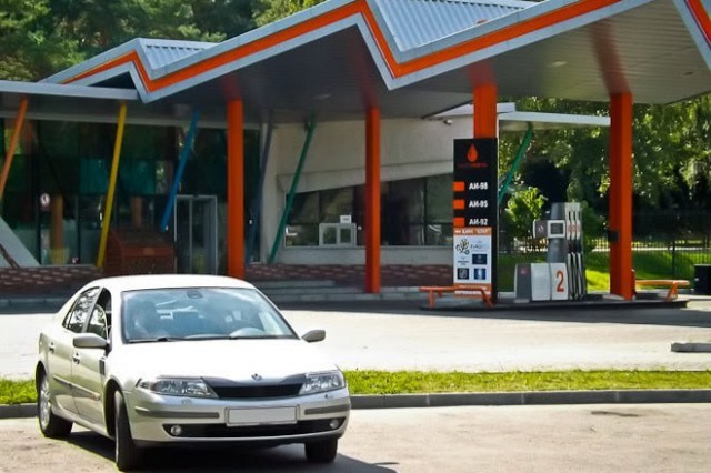 В Калининградской области выставили на торги 15 АЗС «Балтнефть»
В Калининградской области выставили на торги 15 АЗС «Балтнефть»