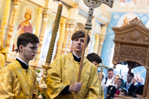 «Не духовная смерть людей, а некий сон»: в Калининграде с визитом побывал патриарх Кирилл (фото) «Не духовная смерть людей, а некий сон»: в Калининграде с визитом побывал патриарх Кирилл (фото)