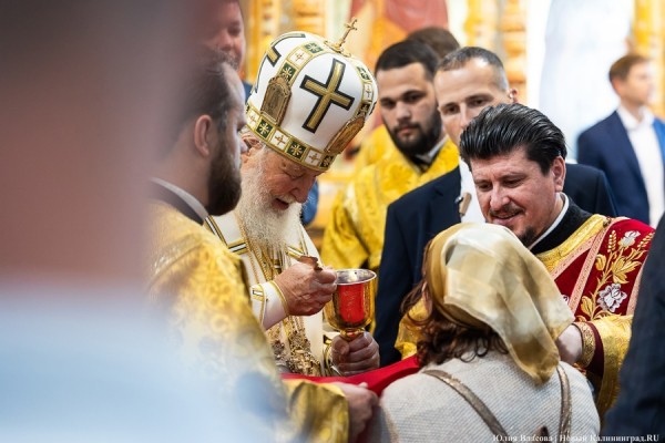 «Не духовная смерть людей, а некий сон»: в Калининграде с визитом побывал патриарх Кирилл (фото) «Не духовная смерть людей, а некий сон»: в Калининграде с визитом побывал патриарх Кирилл (фото)